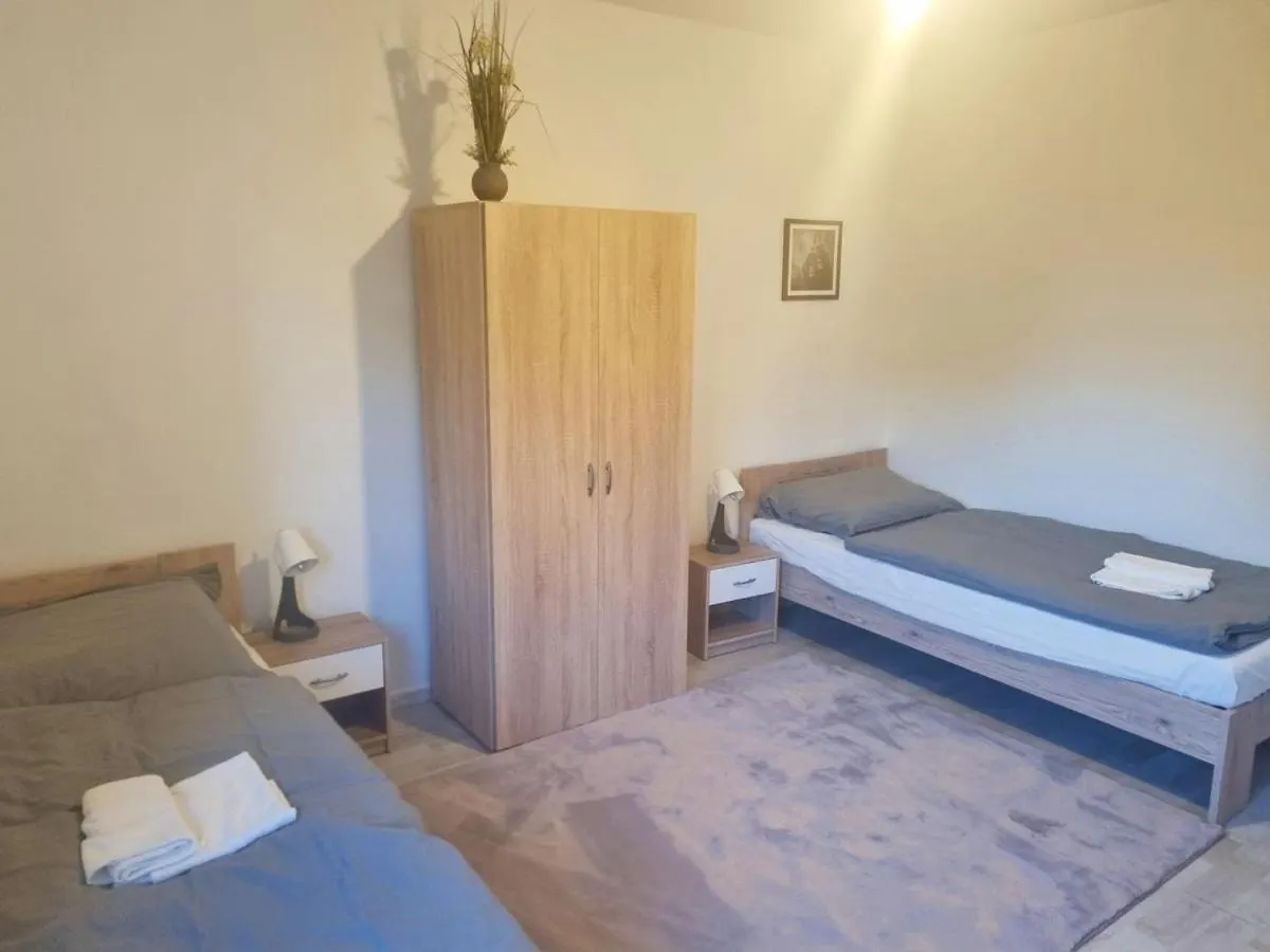 Workers Apartment In Dreieich